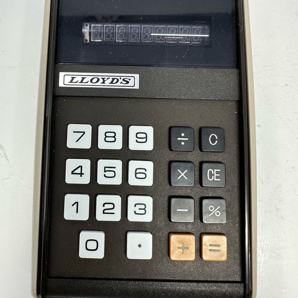 Vintage Lloyd's Calculator Accumatic 30 EH-9036 With Case Tested Works! Clean Z0 - Picture 2 of 5